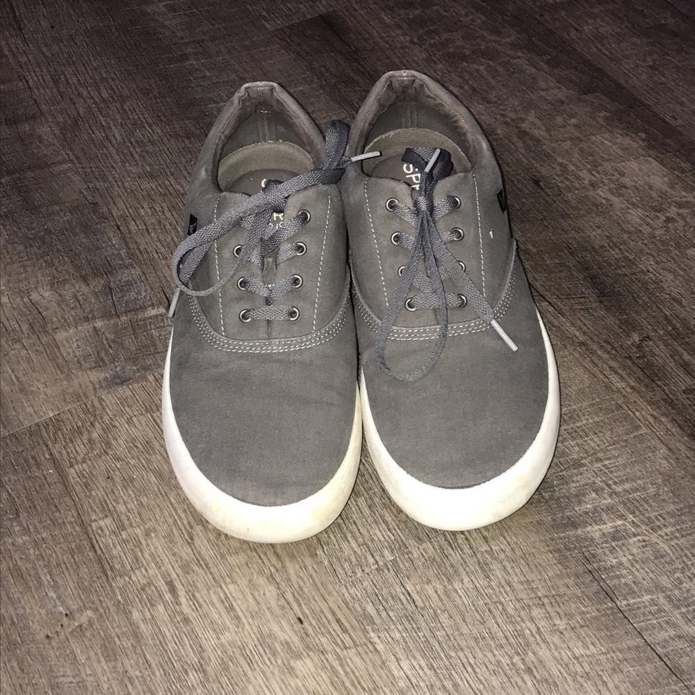 Sperry men’s sneakers size 9.5